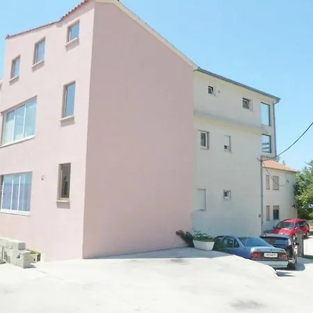Daire Sc Dugi Rat